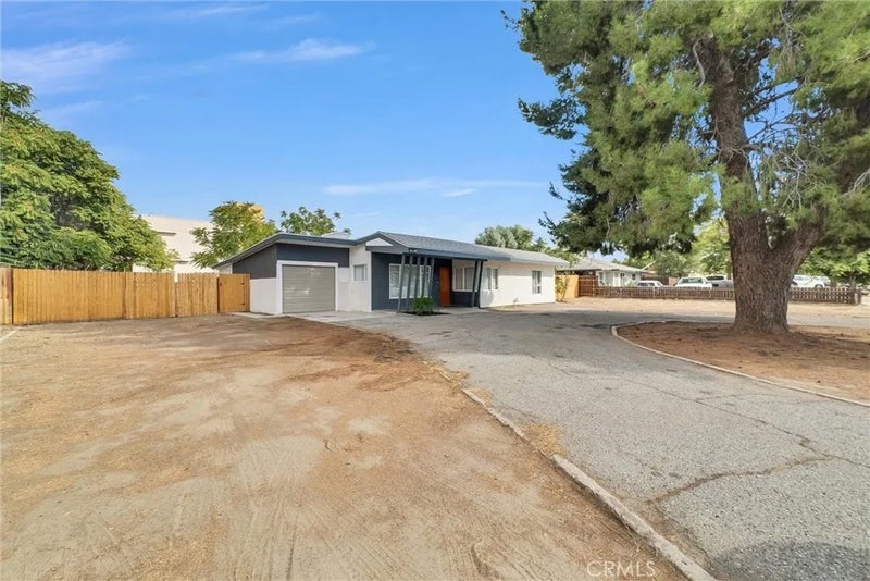 236 S San Jacinto