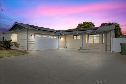 Tiny photo for 8737 Rhodes Court, Santee, CA 92071 (MLS # IV25232613)