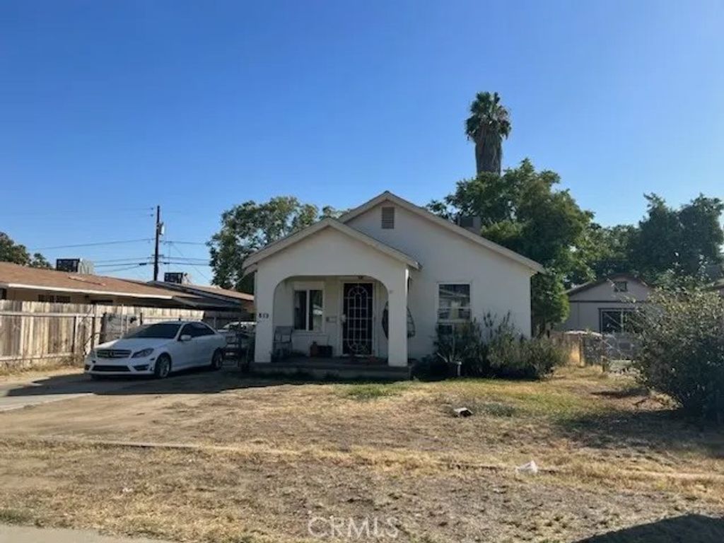 Photo of 513 Washington Avenue, Bakersfield, CA 93308 (MLS # PI25282168)