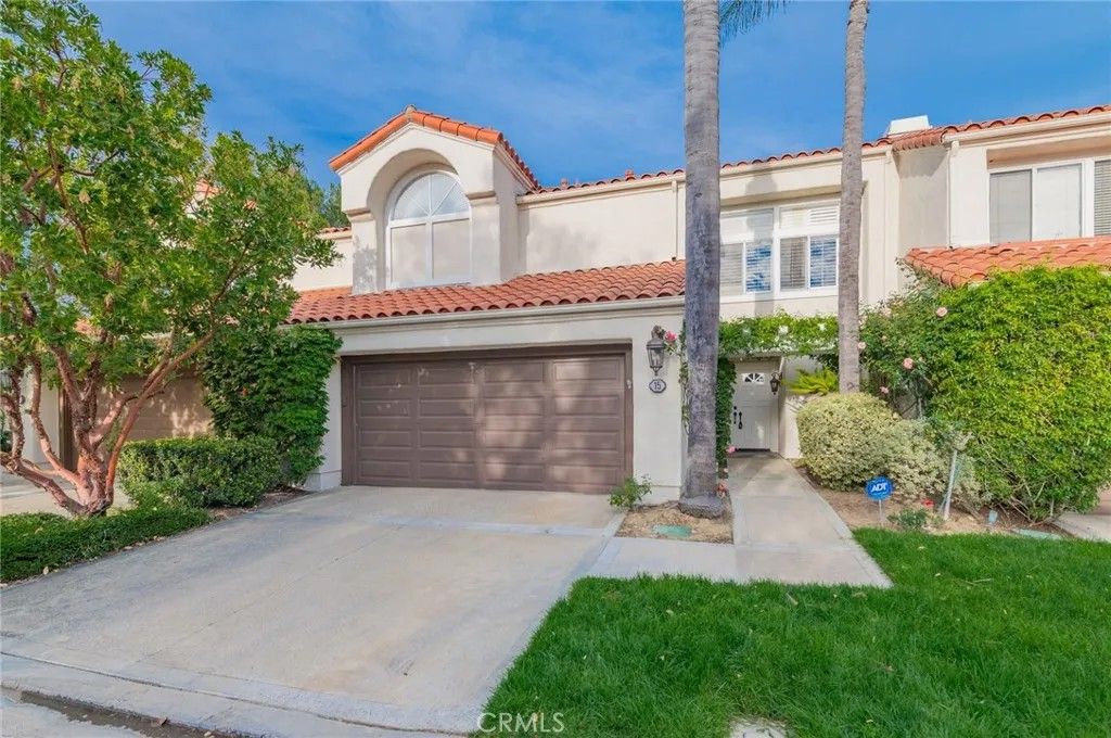 Photo of 15 Baristo, Irvine, CA 92612 (MLS # OC25282274)