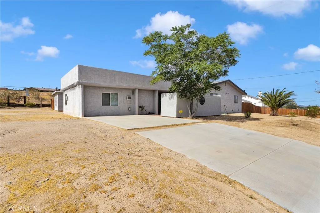 27763 Crestview