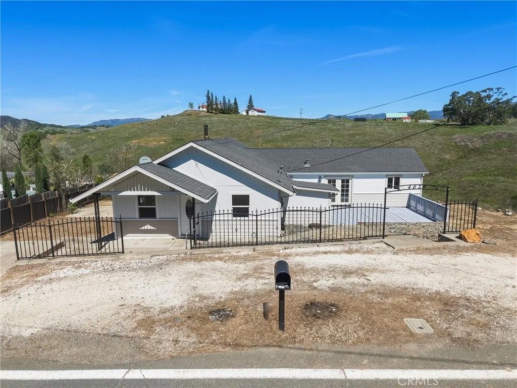 Photo of 4629 Hill Road, Lakeport, CA 95453 (MLS # LC26062033)