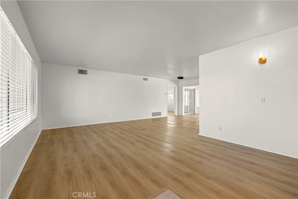 Photo of 640 Rainier Way, Hemet, CA 92543 (MLS # CV26008918)