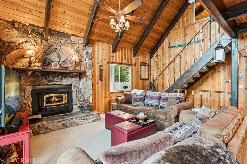 28565 Shenandoah Drive
