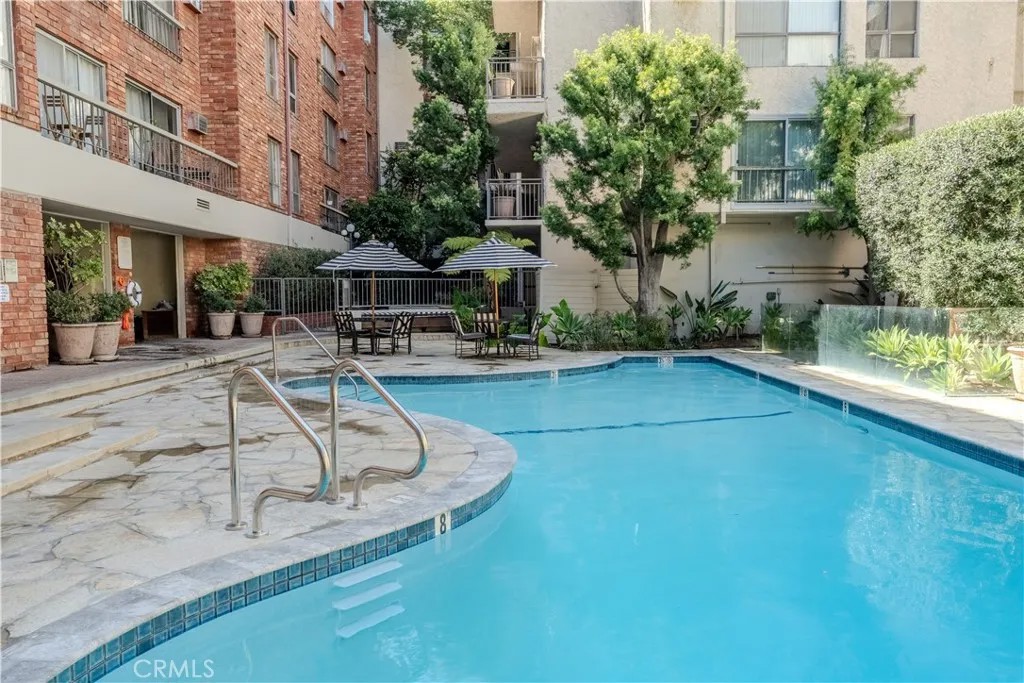 1440 Veteran Ave 258