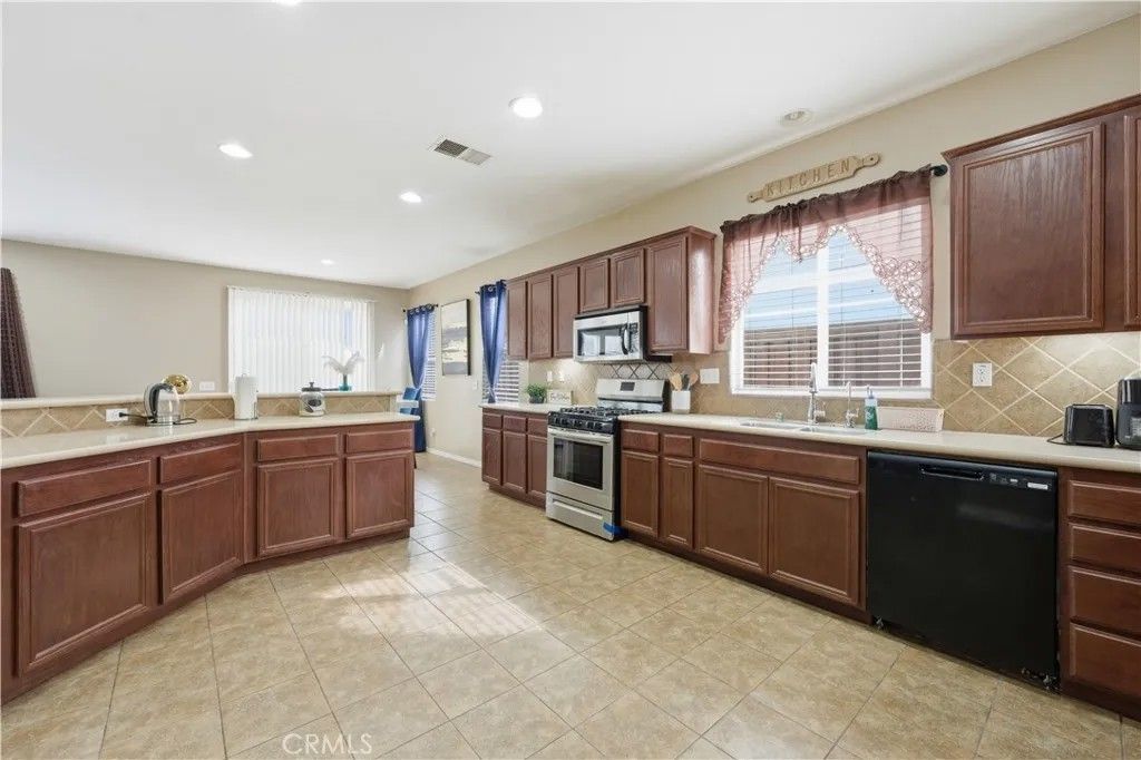 Photo of 19830 Silverwood Drive, Lake Elsinore, CA 92530 (MLS # IV26014549)