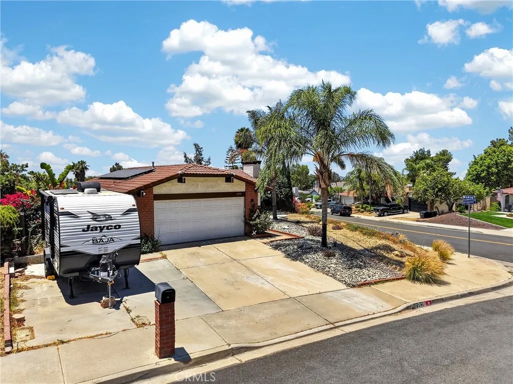 21791 Spring Crest
