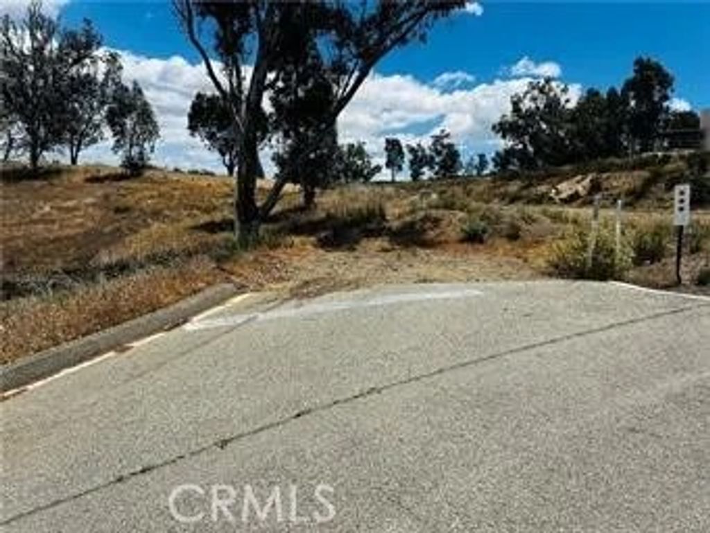 Photo of 0 Skyline Dr, Lake Elsinore, CA 92530 (MLS # IV26010425)
