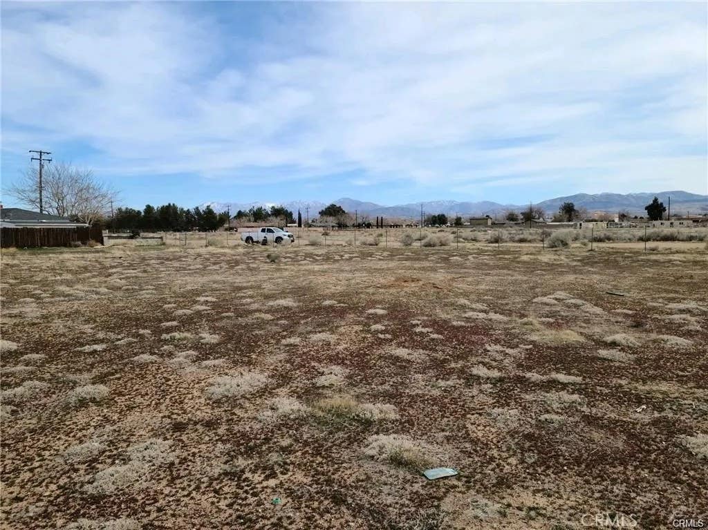 Photo of 25 E Avenue Q2, Palmdale, CA 93550 (MLS # OC26177131)