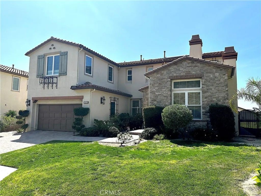 Photo of 20420 Via Urbino, Porter Ranch, CA 91326 (MLS # SR26066951)