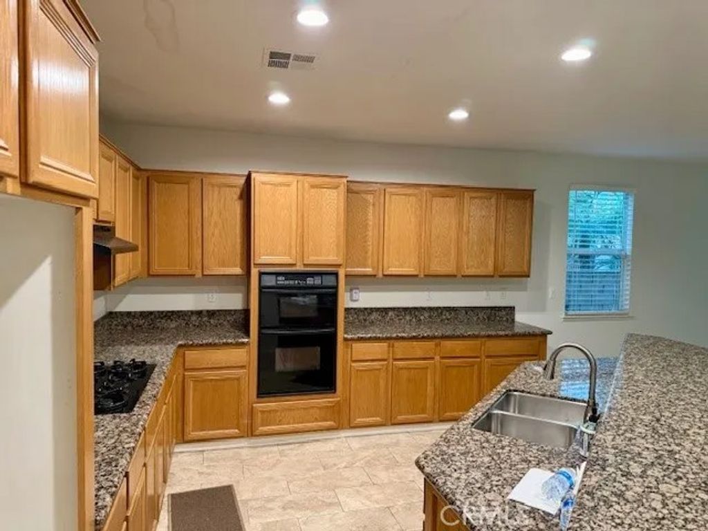 Photo of 2495 Hannum Cir, Corona, CA 92882 (MLS # IG25259803)