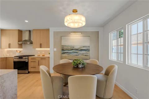 Tiny photo for 13131 Crewe ST, North Hollywood, CA 91605 (MLS # SR26141390)