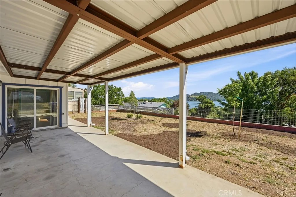 13701 Arrowhead