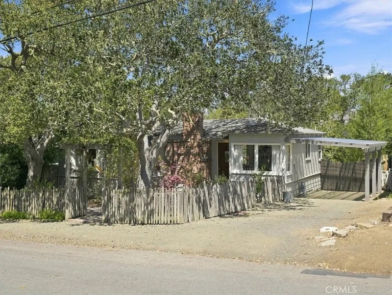 2512 Pineridge