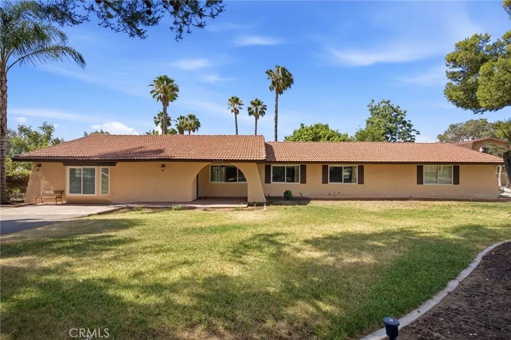 31060 Sunset Avenue