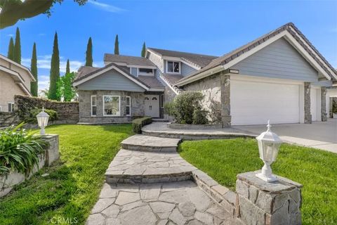 Photo of 2707 Bitternut Circle, Simi Valley, CA 93065 (MLS # SR26056432)