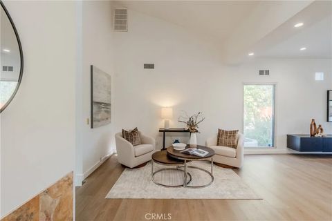 Tiny photo for 2207 Golden Cir, Newport Beach, CA 92660 (MLS # OC25245257)