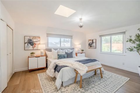 Tiny photo for 2207 Golden Cir, Newport Beach, CA 92660 (MLS # OC25245257)