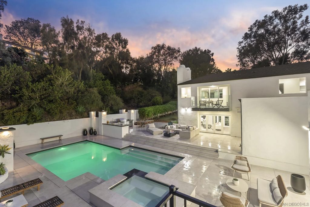 Photo of 14858 Via del Canon, Del Mar, CA 92014 (MLS # 260010919)