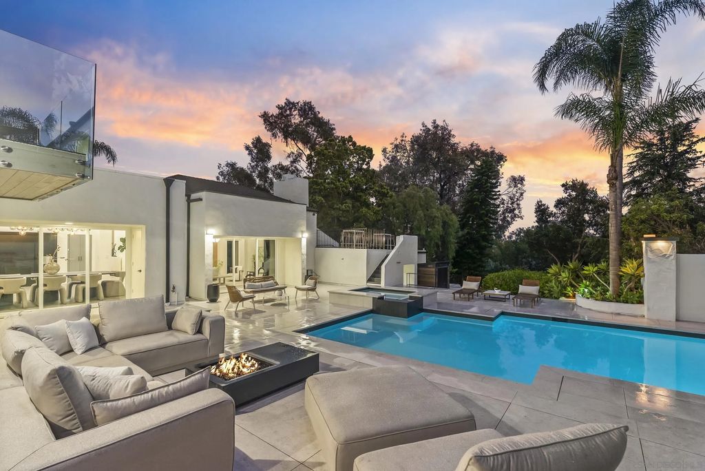 Photo of 14858 Via del Canon, Del Mar, CA 92014 (MLS # 260010919)