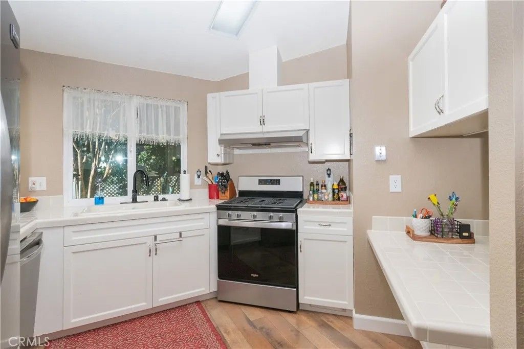 Photo of 340 Bobwhite Drive, Paso Robles, CA 93446 (MLS # NS26009118)