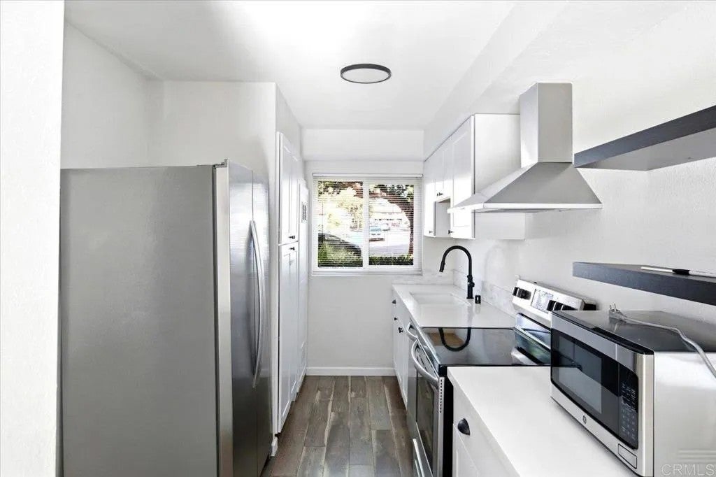 535 Beverly Place 44