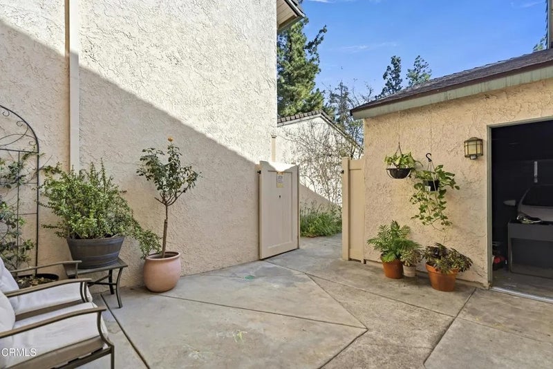 813 E Ponderosa Drive
