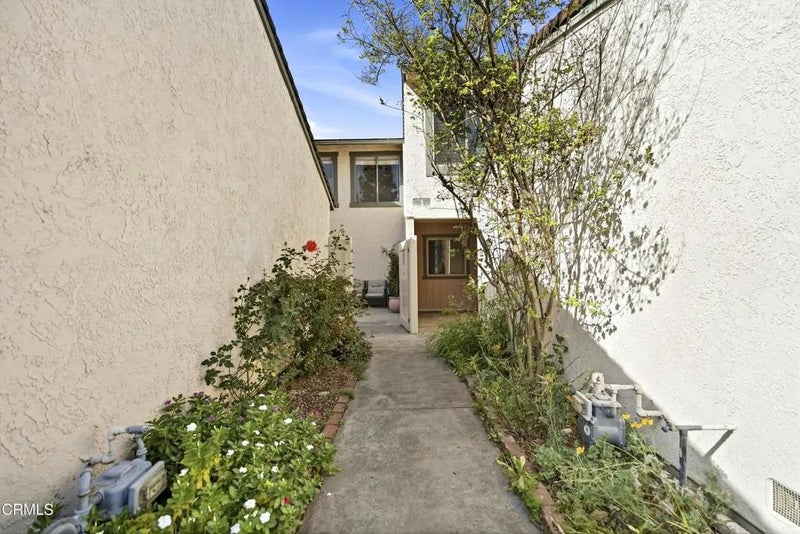 813 E Ponderosa Drive