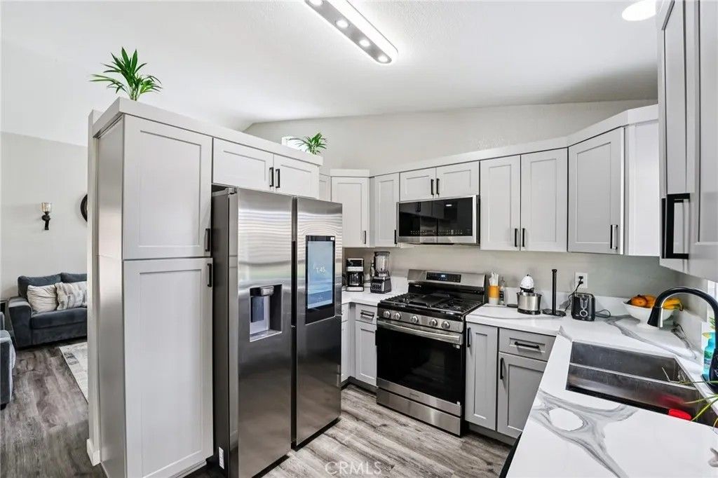 Photo of 2350 Juneberry Ave, Hemet, CA 92545 (MLS # PW26034657)