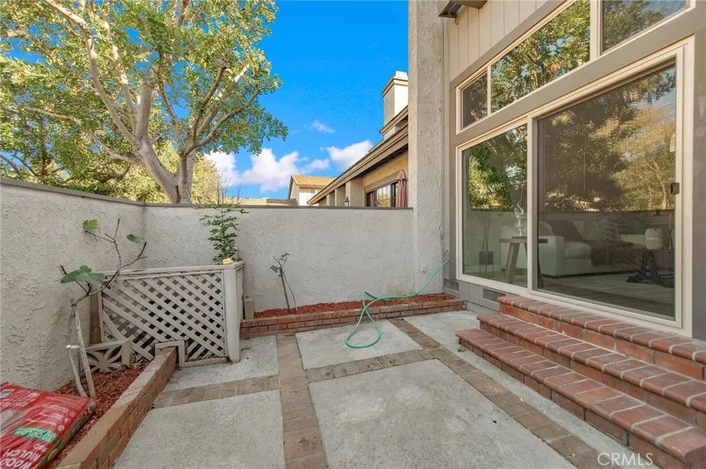 Photo of 7 sunup, Irvine, CA 92603 (MLS # OC26004484)