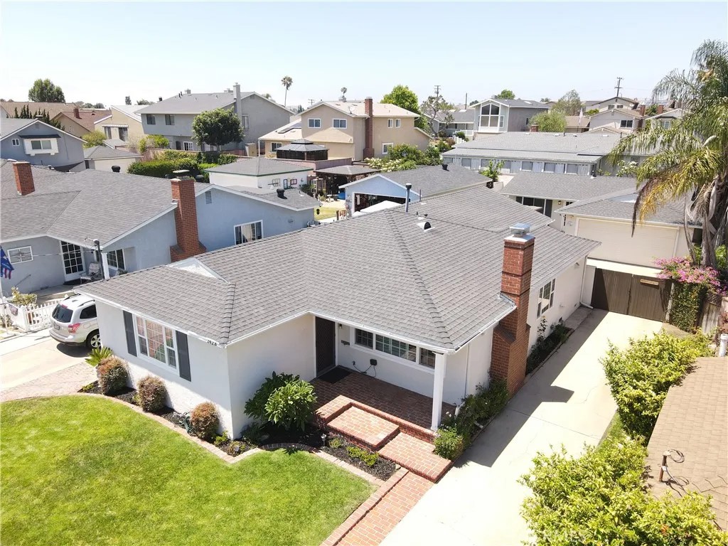 2423 W 233rd Street