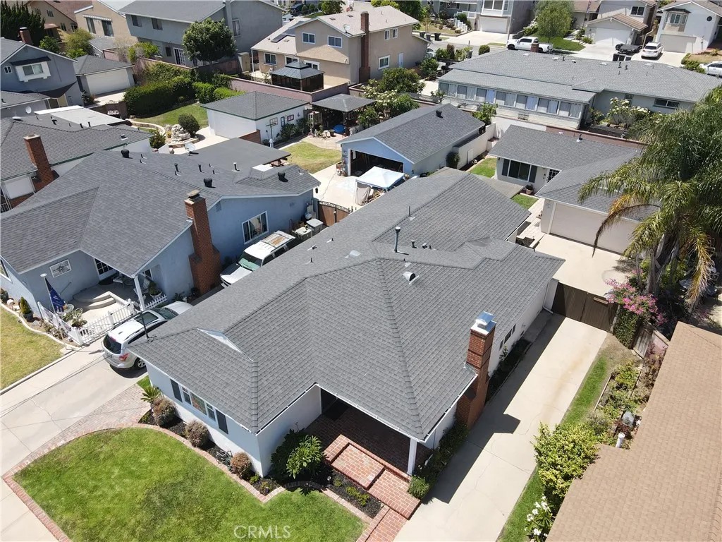 2423 W 233rd Street