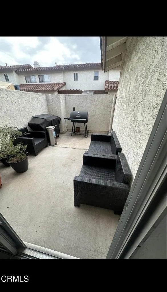 512 E Bard Road