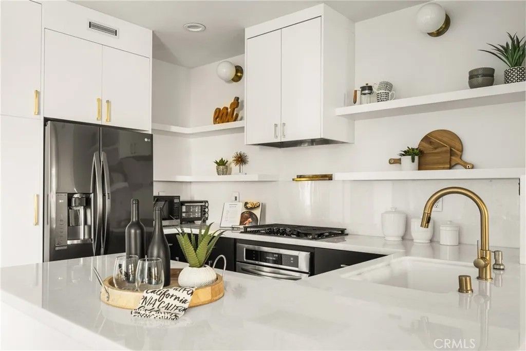 Photo of 5146 E Hunsford Dr #E, Orange, CA 92867 (MLS # PW26010366)