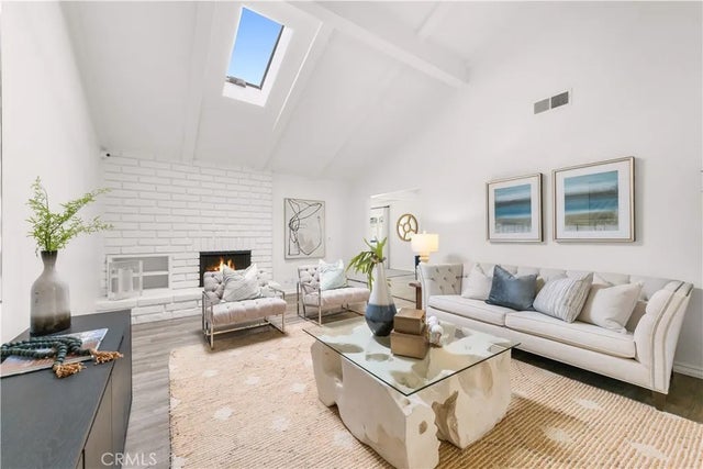 13791 Solitaire, Irvine
