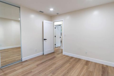 Tiny photo for 2307 Galveston St, San Diego, CA 92110 (MLS # 250043422)