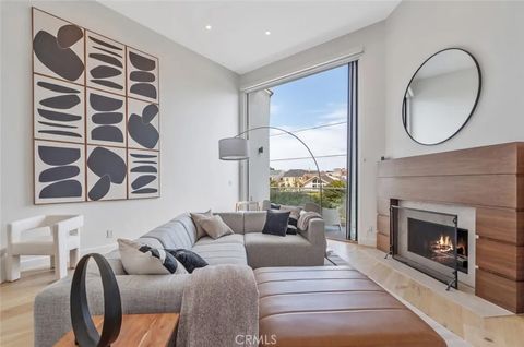 30 Reef Marina Del Rey CA 90292