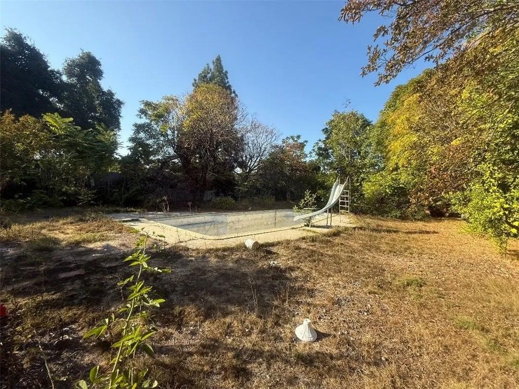 Photo of 707 E Camino Real Real, Arcadia, CA 91006 (MLS # AR25247941)