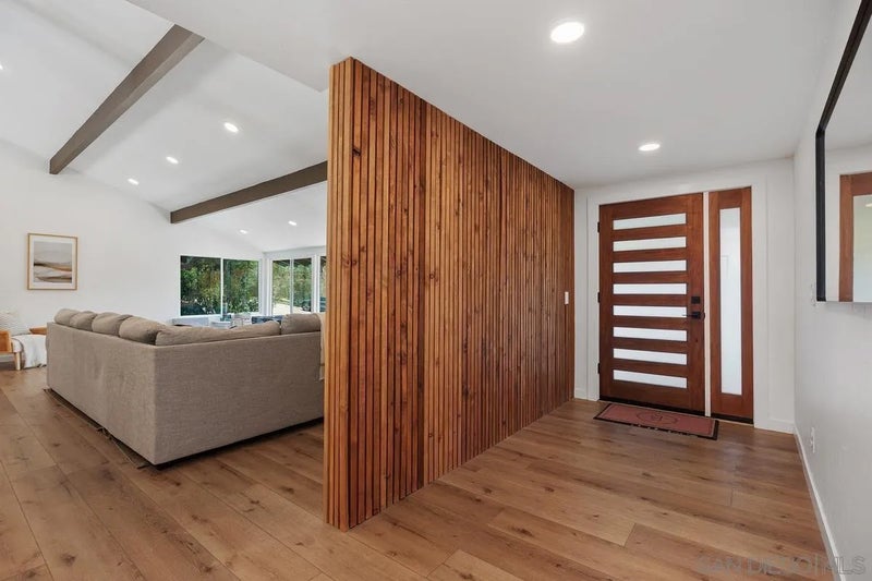 2586 Azure Coast Dr