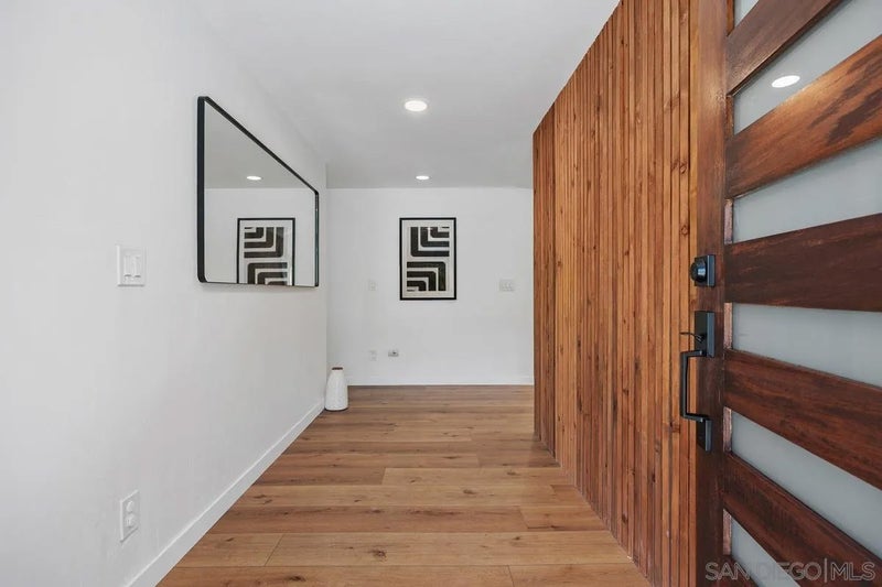 2586 Azure Coast Dr