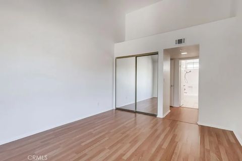 Tiny photo for 3401 E Wilton St #306, Long Beach, CA 90804 (MLS # PW25247331)