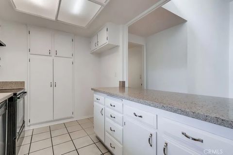 Tiny photo for 3401 E Wilton St #306, Long Beach, CA 90804 (MLS # PW25247331)