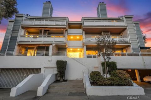 Tiny photo for 3401 E Wilton St #306, Long Beach, CA 90804 (MLS # PW25247331)