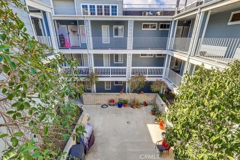 Tiny photo for 3401 E Wilton St #306, Long Beach, CA 90804 (MLS # PW25247331)