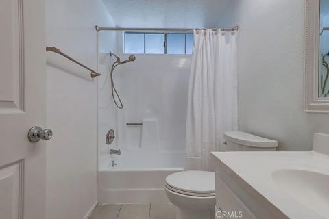 Tiny photo for 3401 E Wilton St #306, Long Beach, CA 90804 (MLS # PW25247331)