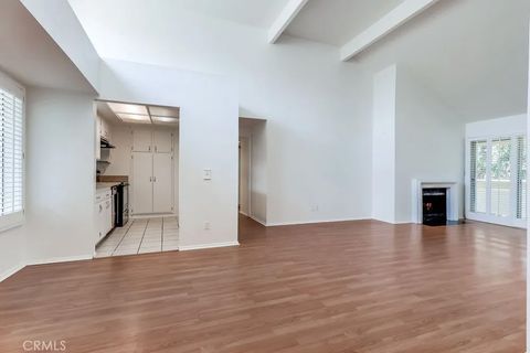 Tiny photo for 3401 E Wilton St #306, Long Beach, CA 90804 (MLS # PW25247331)