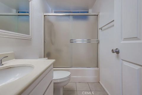 Tiny photo for 3401 E Wilton St #306, Long Beach, CA 90804 (MLS # PW25247331)