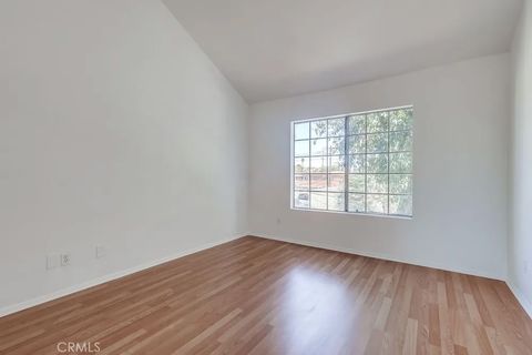 Tiny photo for 3401 E Wilton St #306, Long Beach, CA 90804 (MLS # PW25247331)