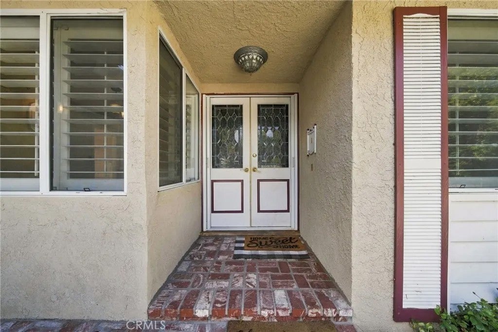 22200 Barbacoa Drive
