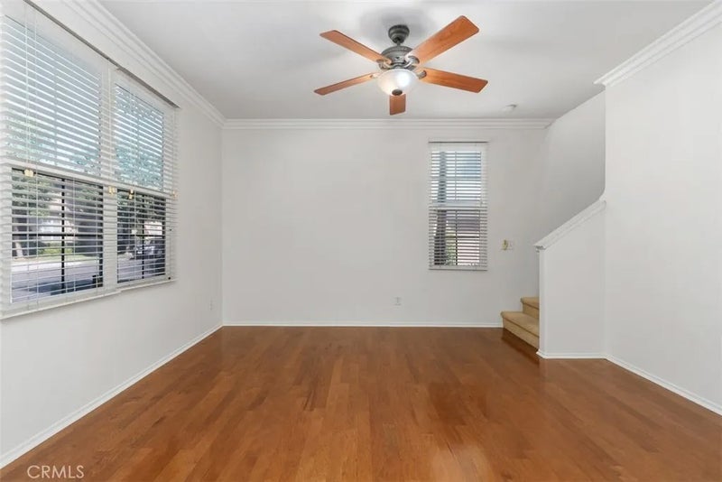 60 Avondale